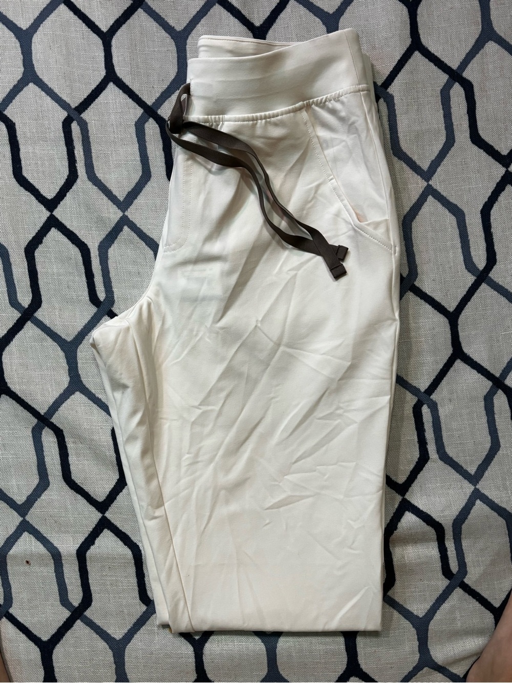Figs Optic White Zamora Jogger Pant size medium/ regular NWT